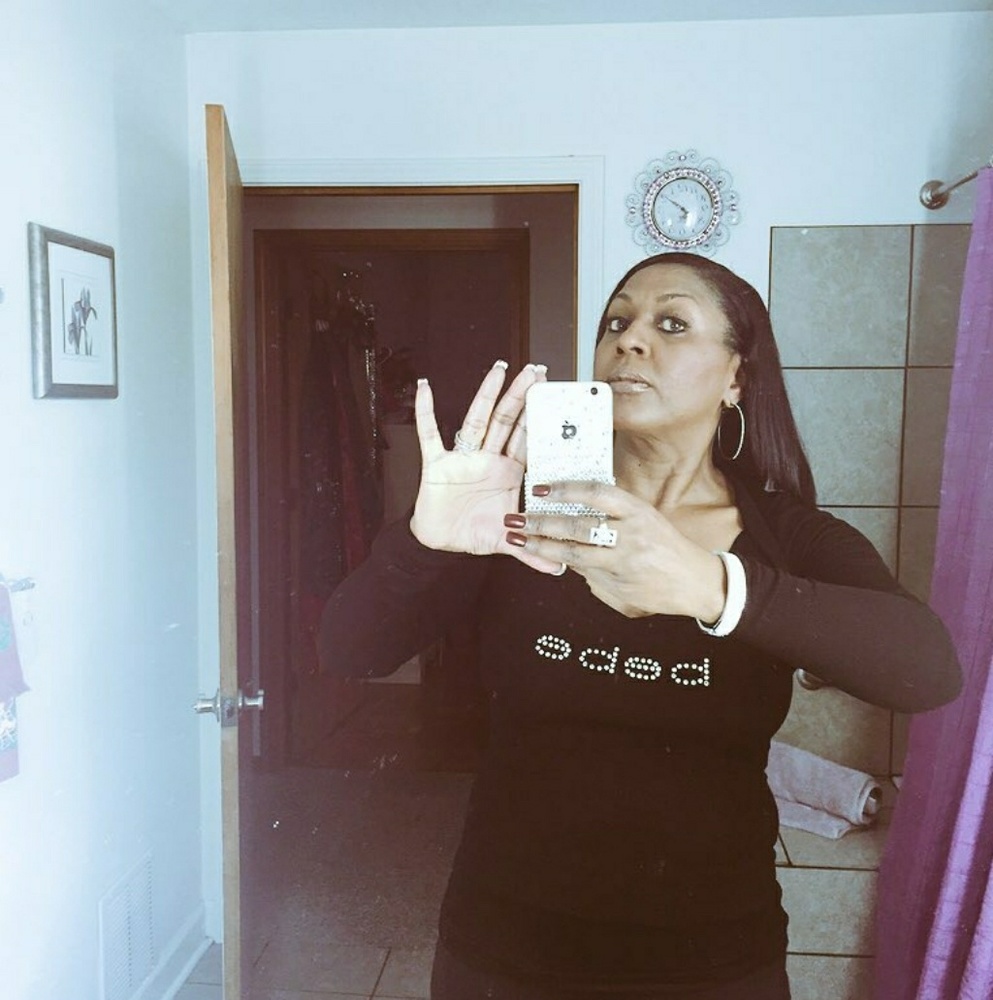 😘